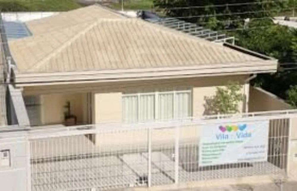 Casa, 8 quartos, 340 m² - Foto 1