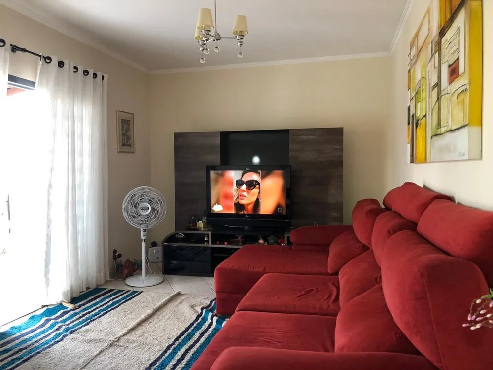 Casa, 3 quartos, 182 m² - Foto 2