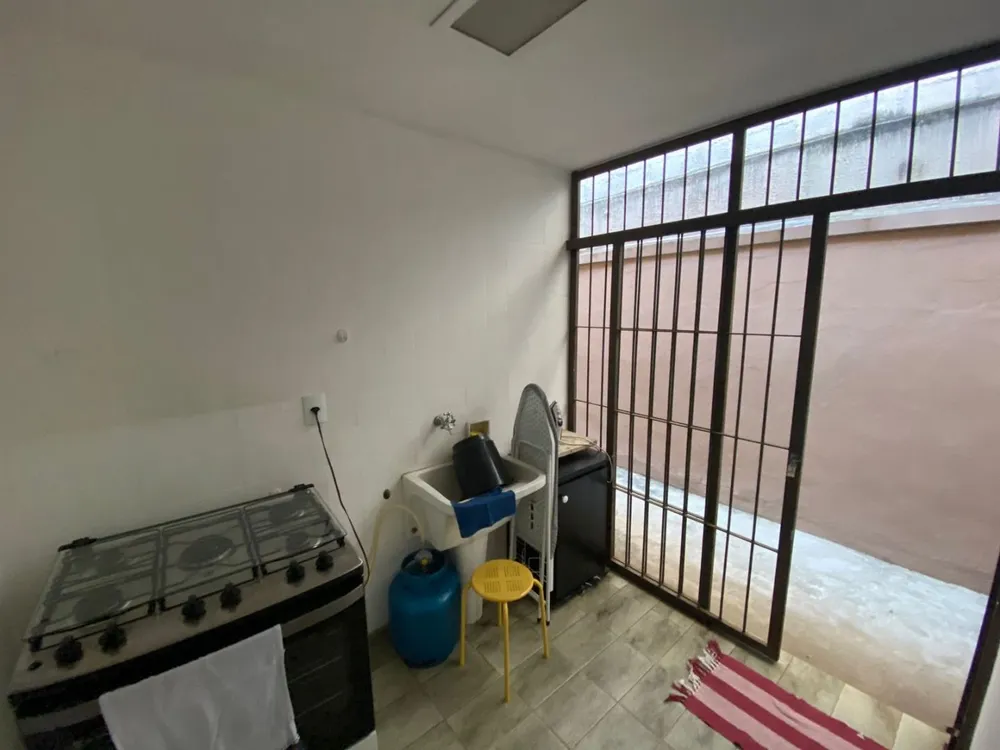 Casa, 4 quartos, 253 m² - Foto 6