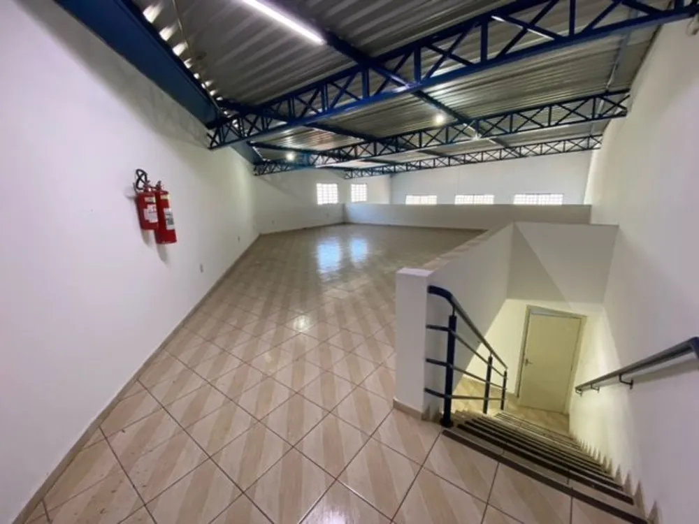 Depósito-Galpão, 244 m² - Foto 5