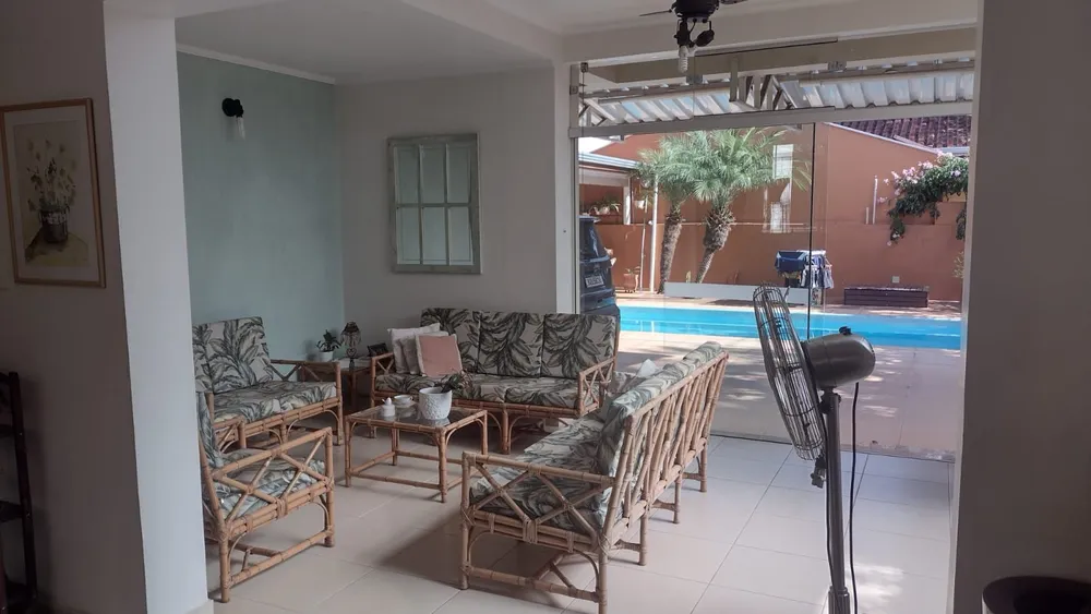 Casa, 8 quartos, 300 m² - Foto 3