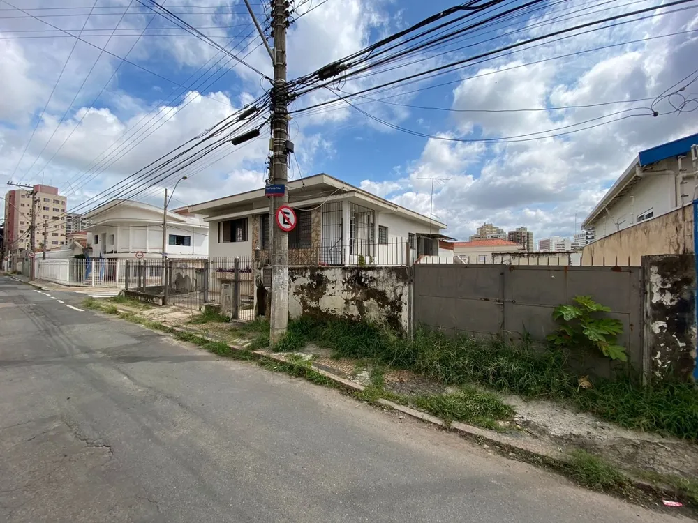 Casa, 5 quartos, 261 m² - Foto 1