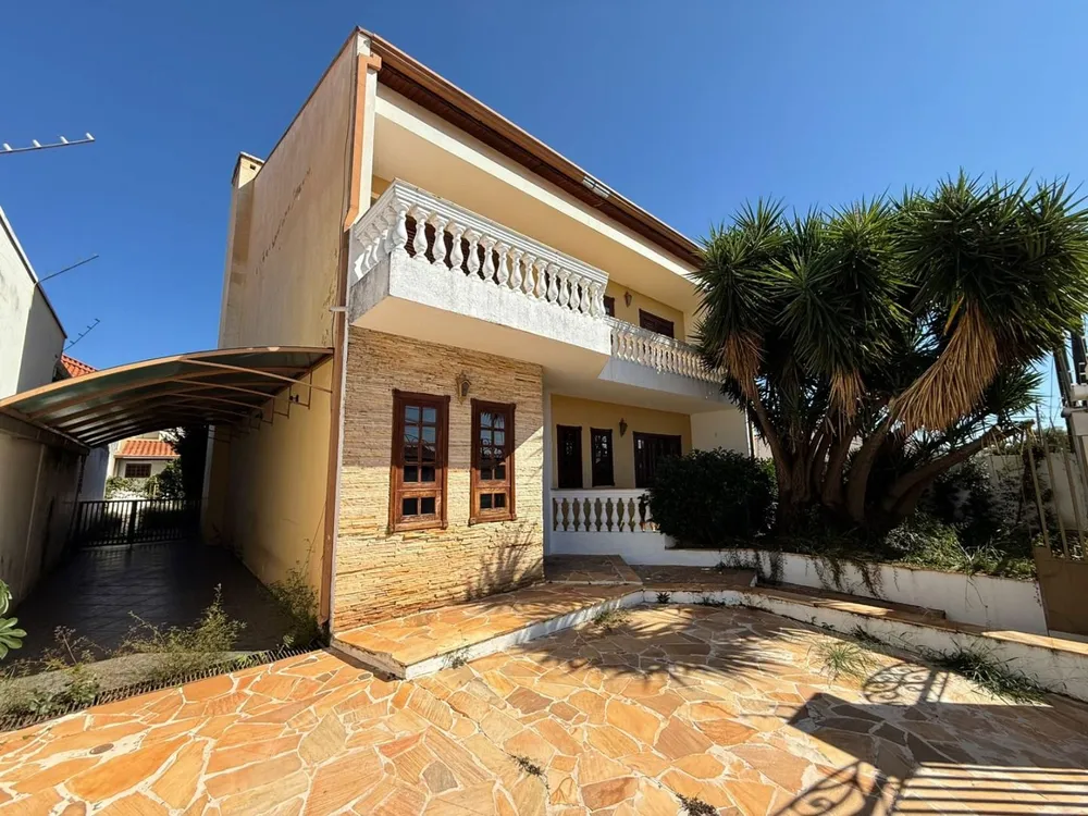 Casa, 3 quartos, 320 m² - Foto 1
