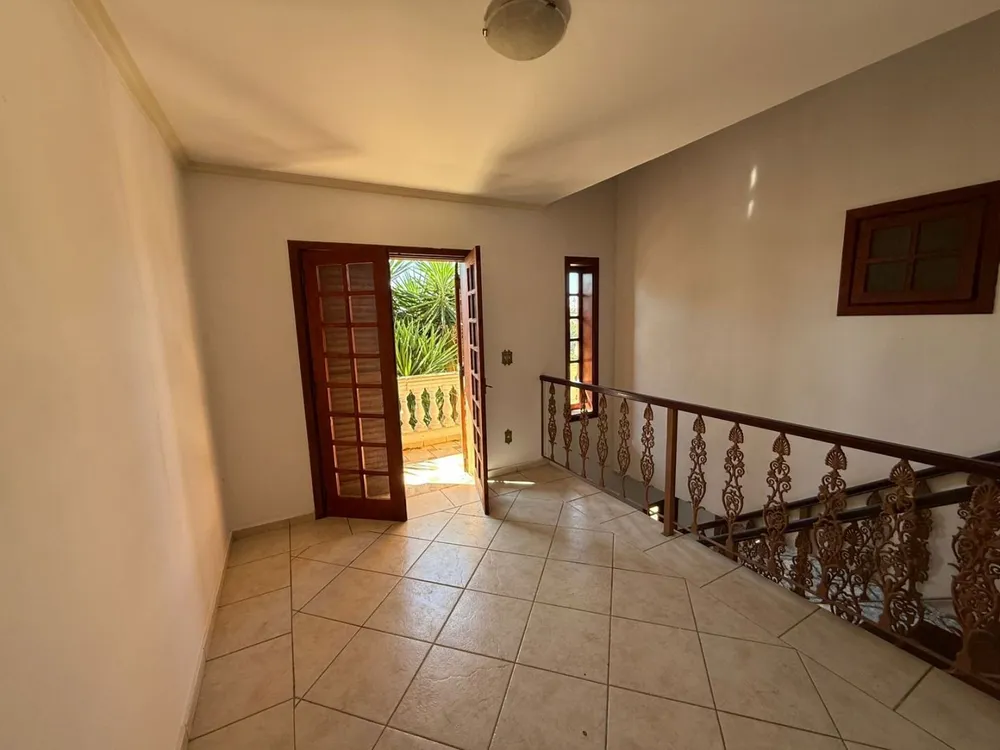 Casa, 3 quartos, 320 m² - Foto 9