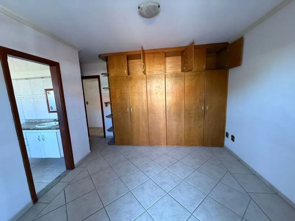 Casa, 3 quartos, 320 m² - Foto 13