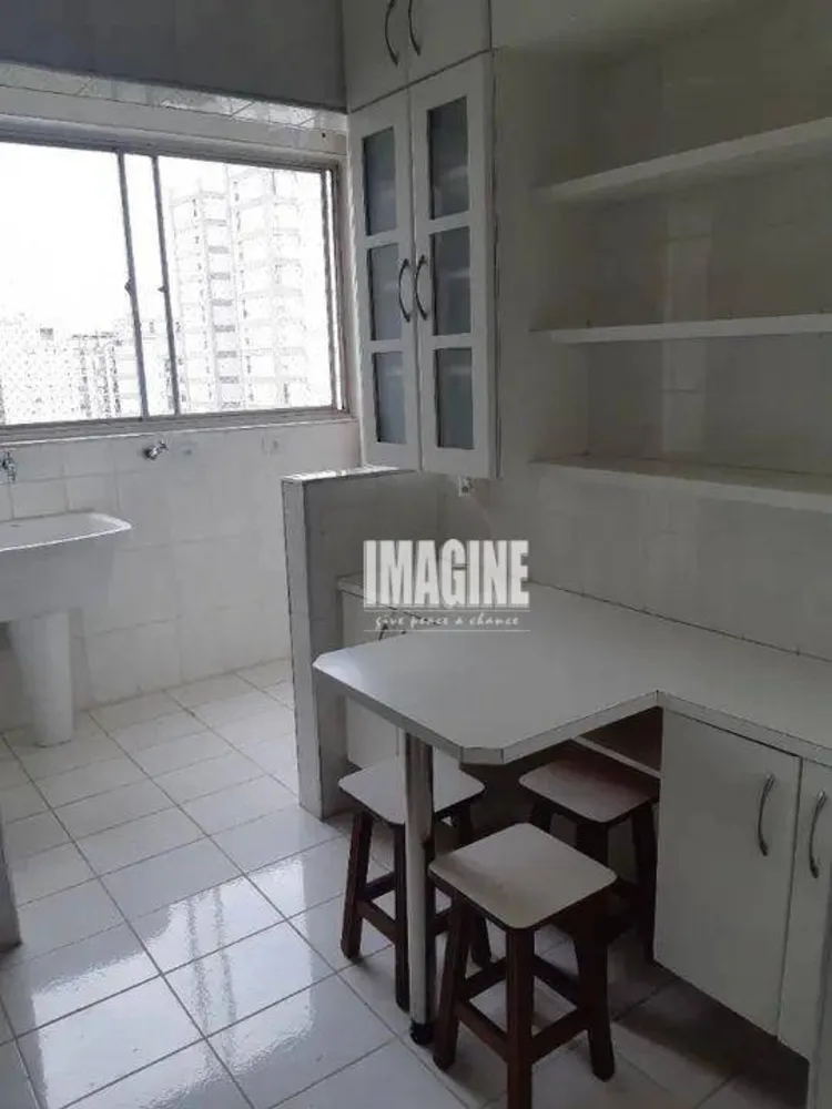 Apartamento, 3 quartos, 90 m² - Foto 1