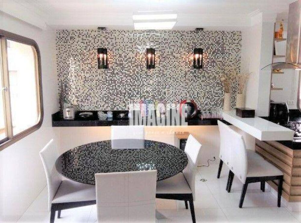 Apartamento, 4 quartos, 228 m² - Foto 2