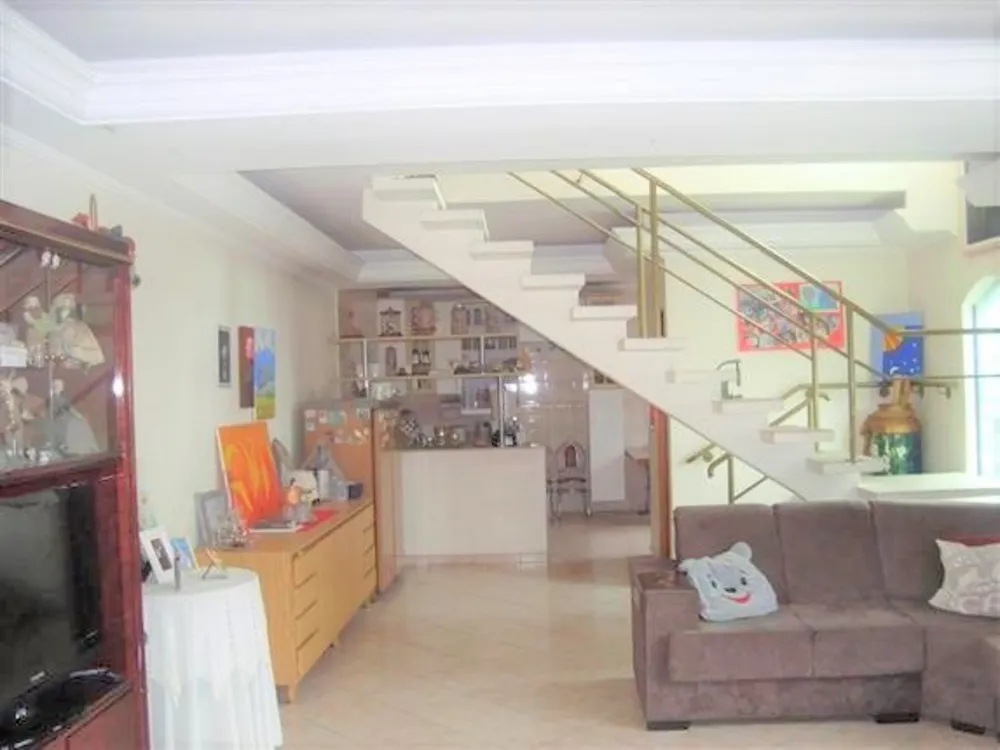 Sobrado, 3 quartos, 230 m² - Foto 1