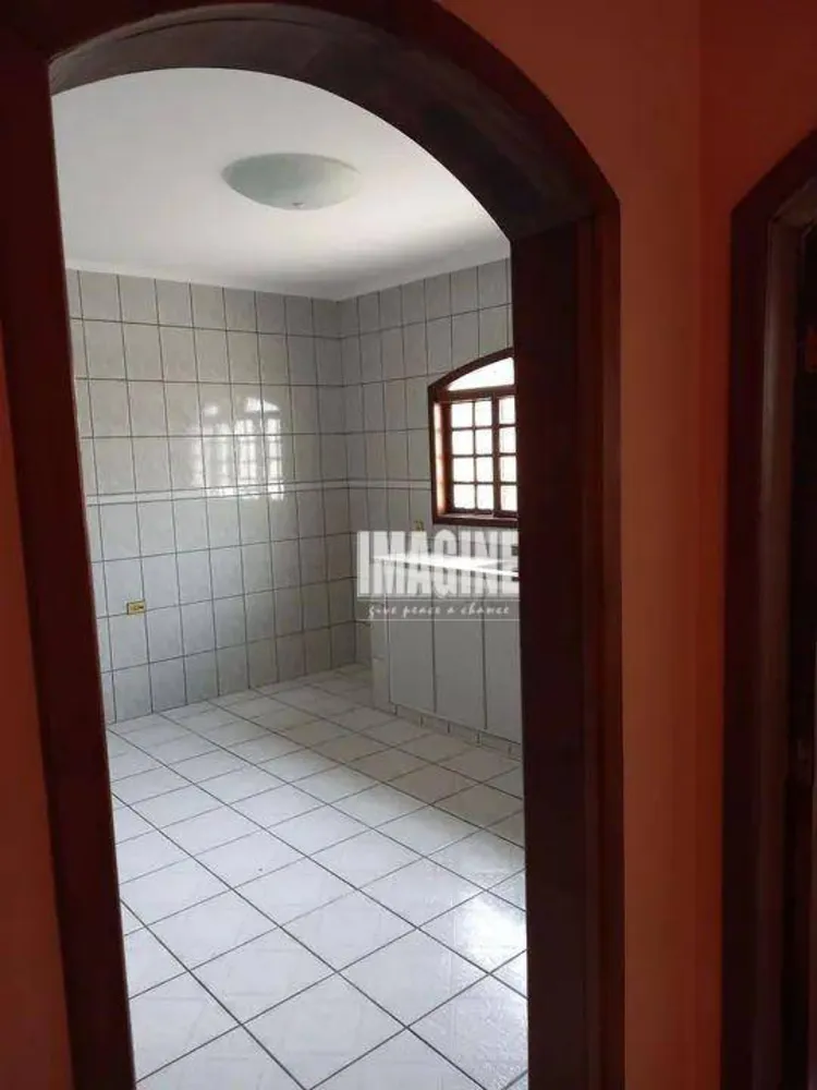 Sobrado, 3 quartos, 200 m² - Foto 4