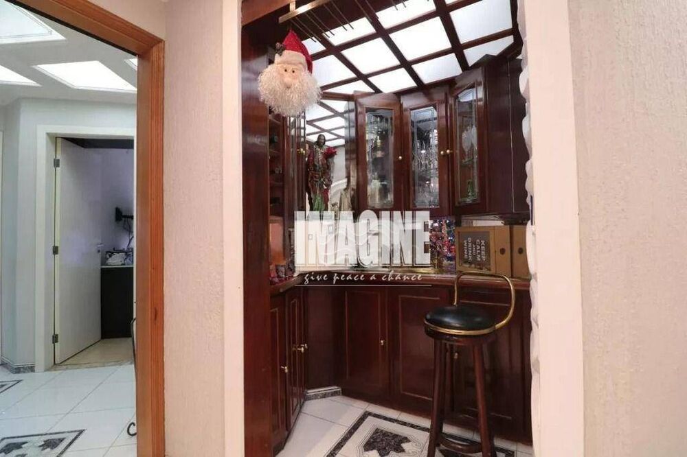 Apartamento à venda com 3 quartos, 107m² - Foto 2