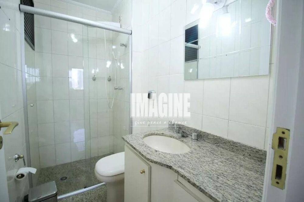 Apartamento à venda com 3 quartos, 95m² - Foto 8
