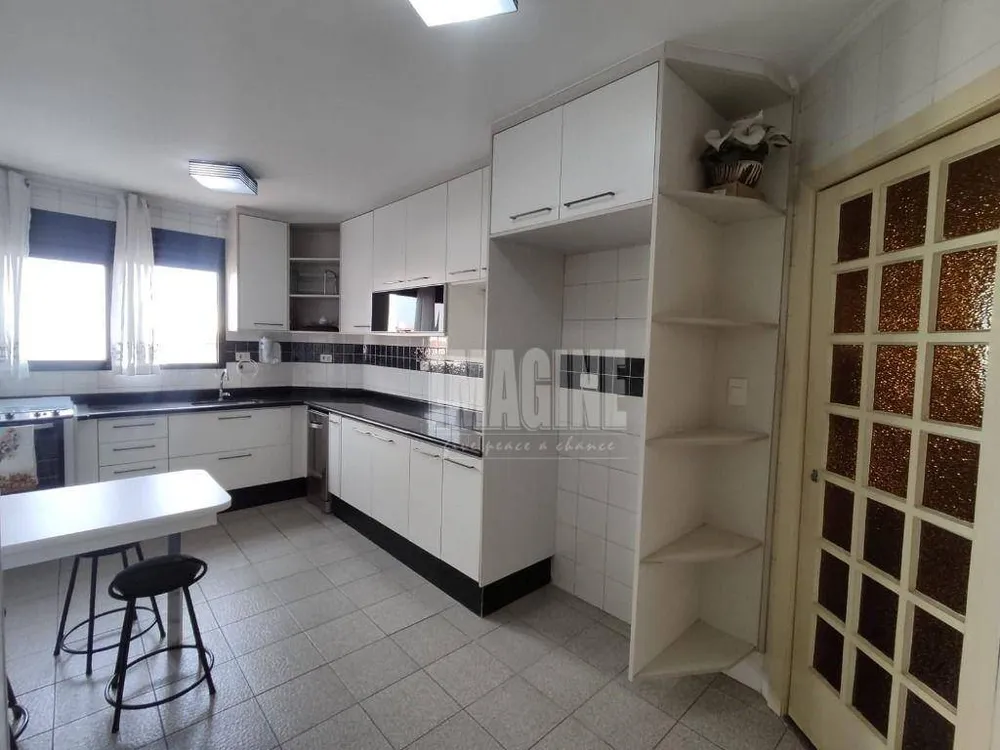 Apartamento, 3 quartos, 141 m² - Foto 10