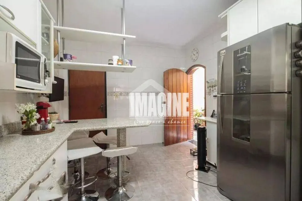 Sobrado, 4 quartos, 300 m² - Foto 2
