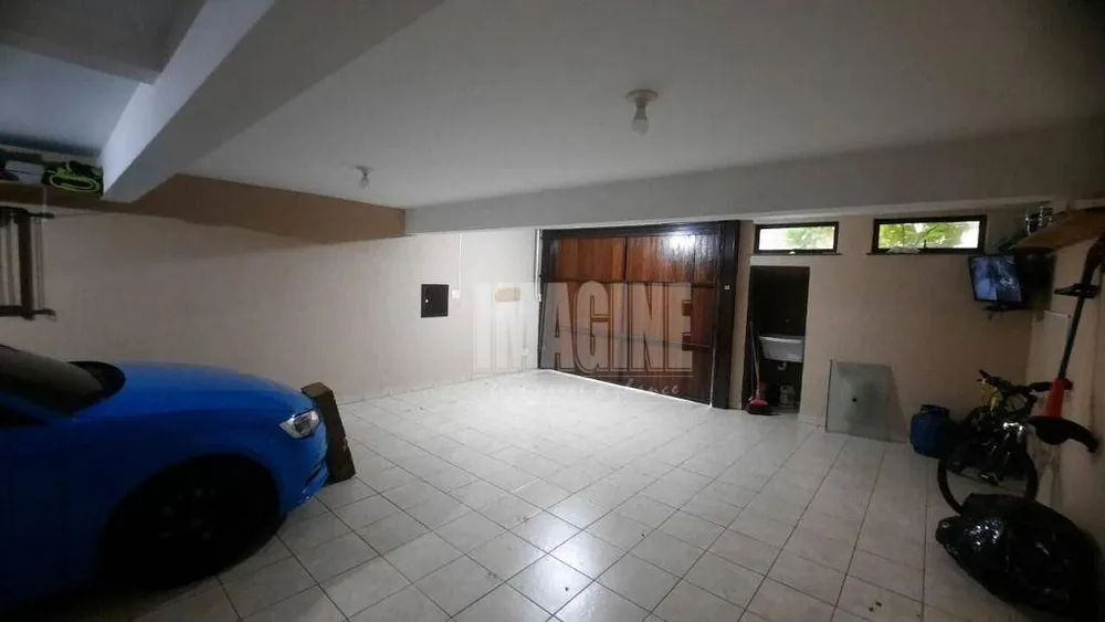 Sobrado, 3 quartos, 241 m² - Foto 8
