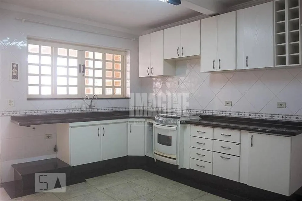 Sobrado, 3 quartos, 200 m² - Foto 5