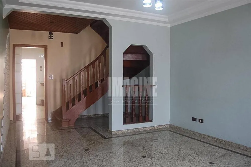 Sobrado, 3 quartos, 200 m² - Foto 1