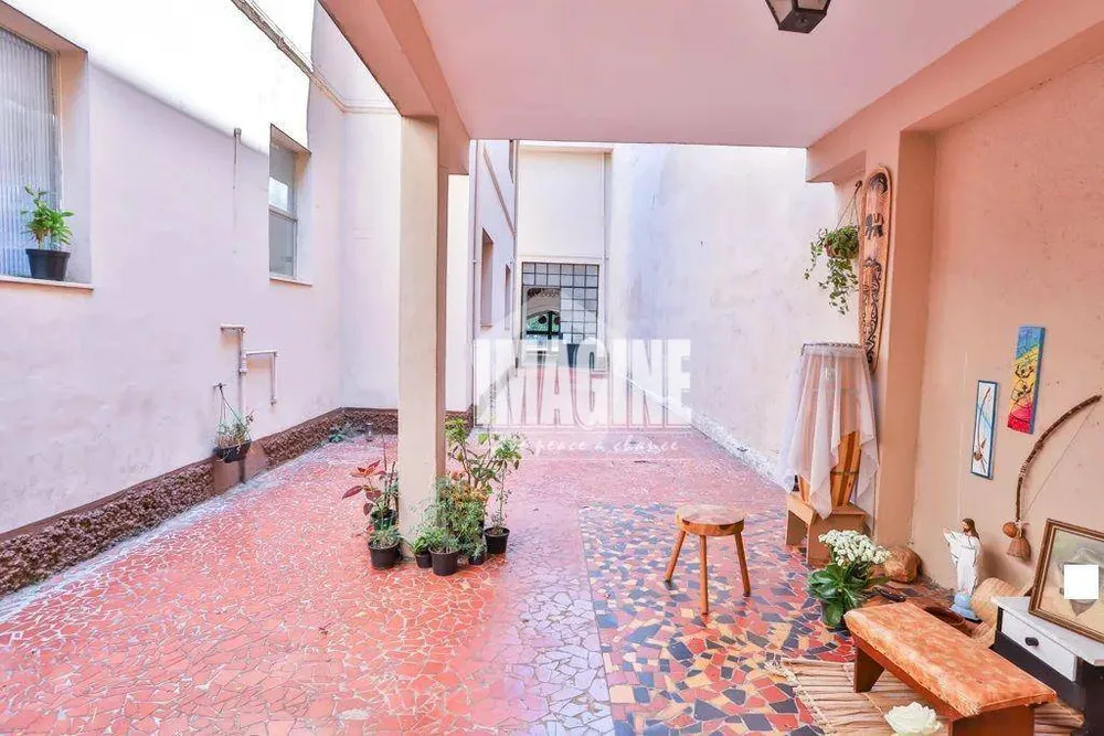 Sobrado, 4 quartos, 210 m² - Foto 1