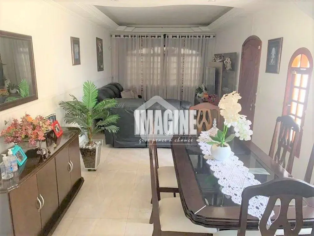 Sobrado, 3 quartos, 240 m² - Foto 2