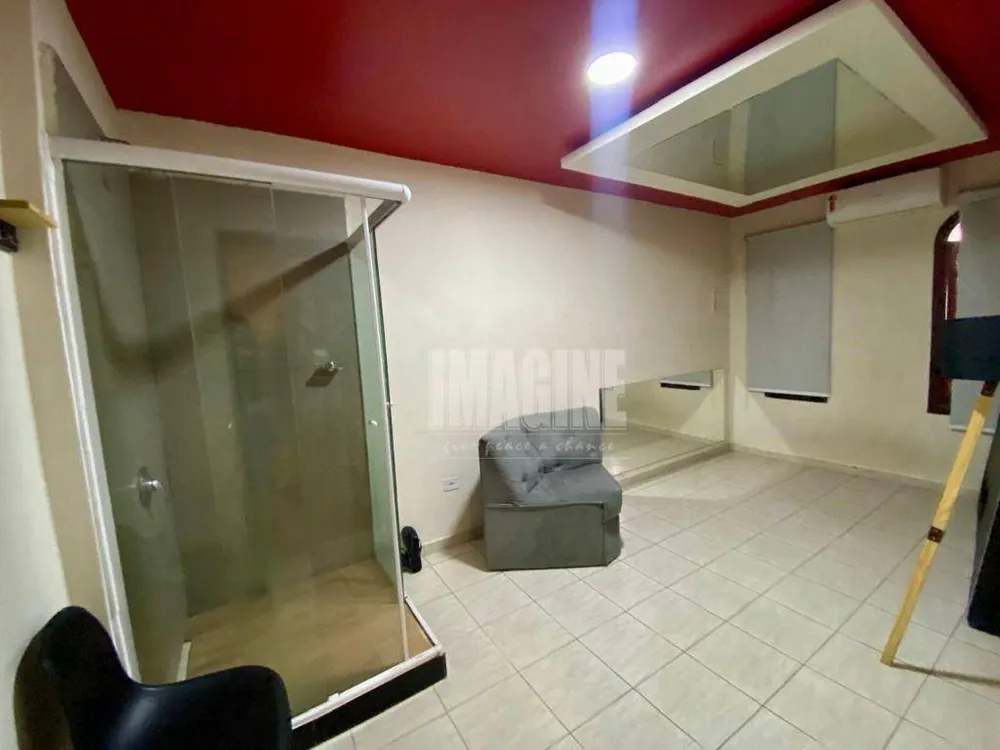 Sobrado, 3 quartos, 327 m² - Foto 4