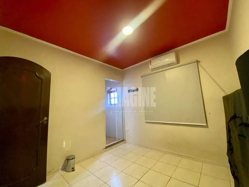 Sobrado, 3 quartos, 327 m² - Foto 3