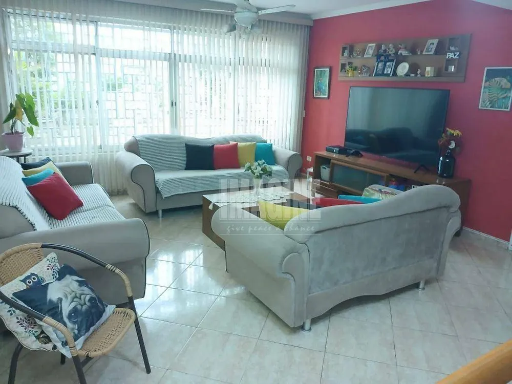 Sobrado, 3 quartos, 182 m² - Foto 2