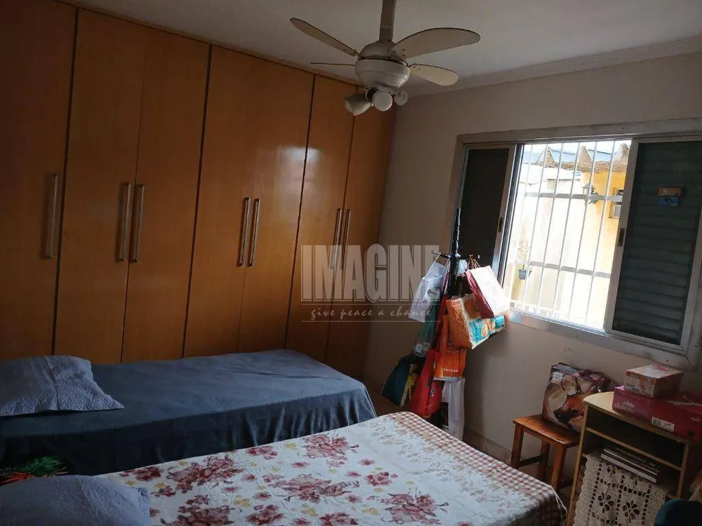 Sobrado, 3 quartos, 182 m² - Foto 1