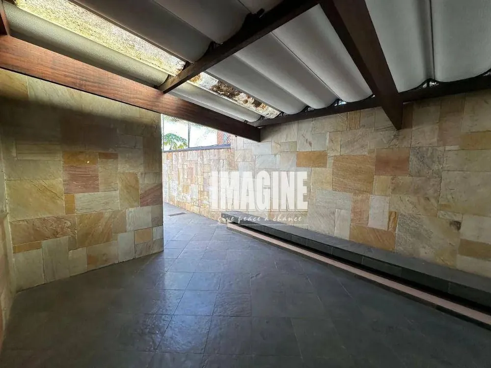 Casa, 4 quartos, 340 m² - Foto 8
