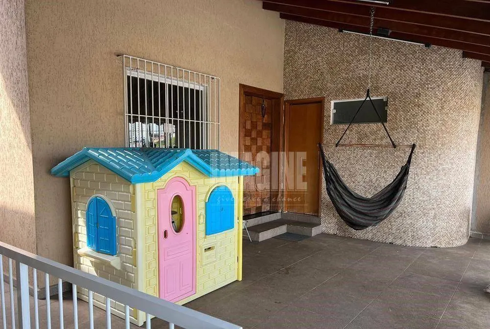 Sobrado, 3 quartos, 272 m² - Foto 6