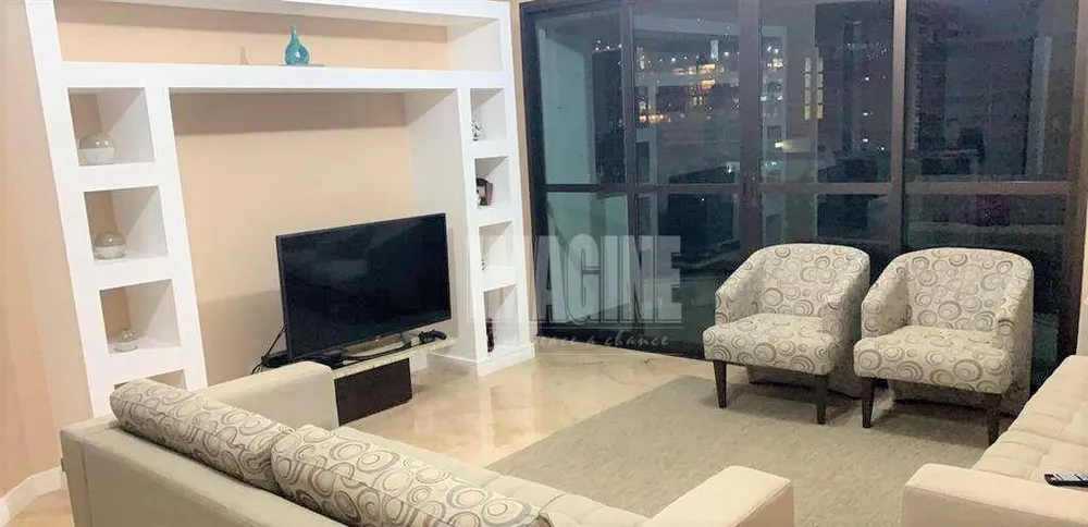 Apartamento, 4 quartos, 198 m² - Foto 2
