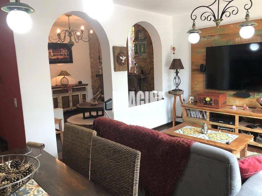 Sobrado, 5 quartos, 260 m² - Foto 2
