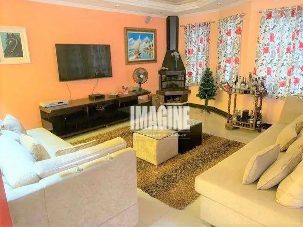 Sobrado, 4 quartos, 420 m² - Foto 1