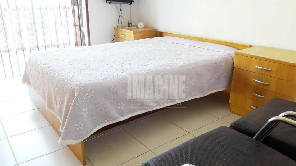 Sobrado, 3 quartos, 182 m² - Foto 1