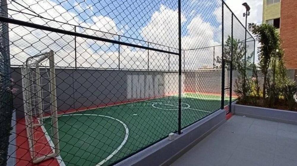 Apartamento à venda com 2 quartos, 74m² - Foto 2