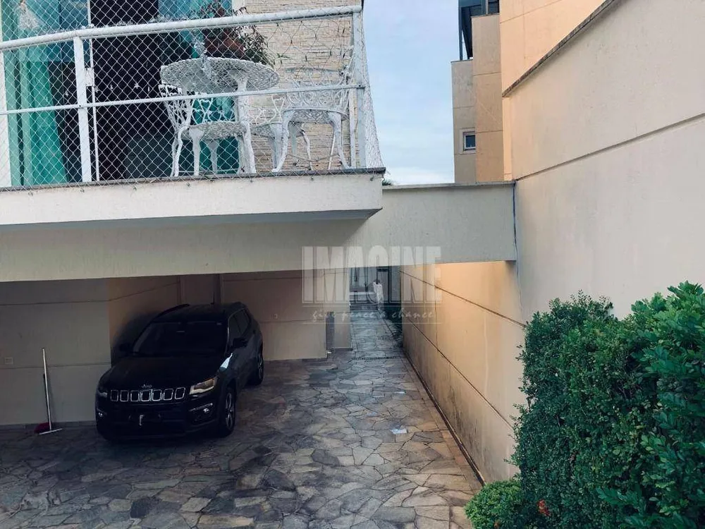 Sobrado, 4 quartos, 311 m² - Foto 1