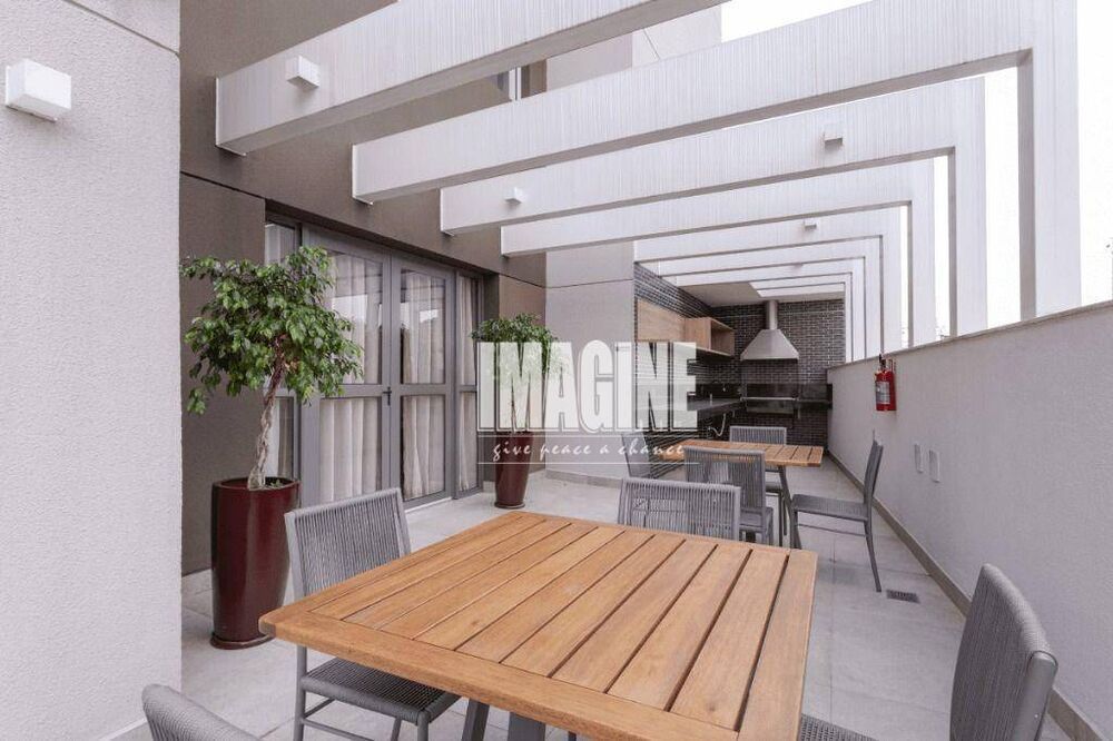 Apartamento à venda com 3 quartos, 106m² - Foto 8