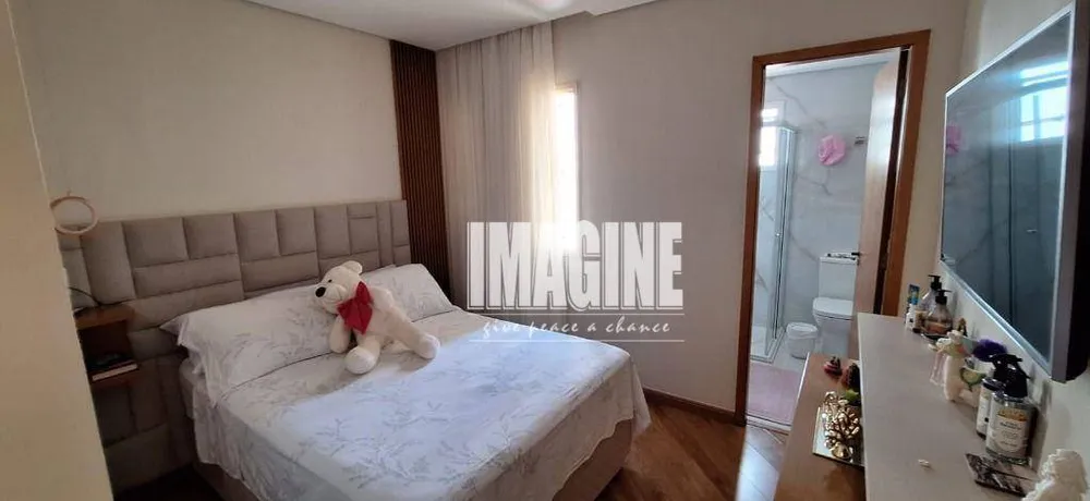 Apartamento, 3 quartos, 106 m² - Foto 2