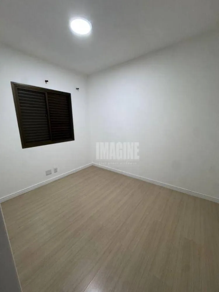 Apartamento, 3 quartos, 72 m² - Foto 2