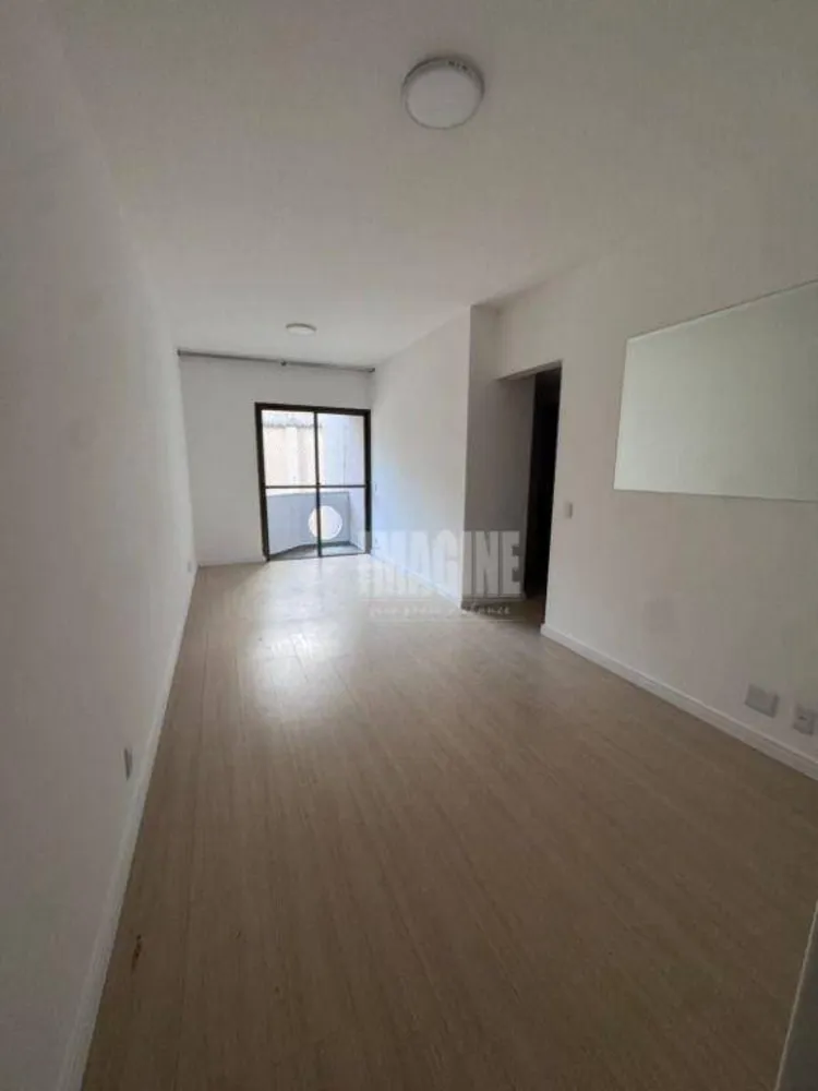 Apartamento, 3 quartos, 72 m² - Foto 1