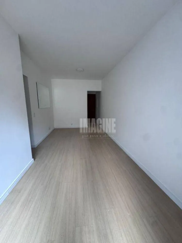 Apartamento, 3 quartos, 72 m² - Foto 2