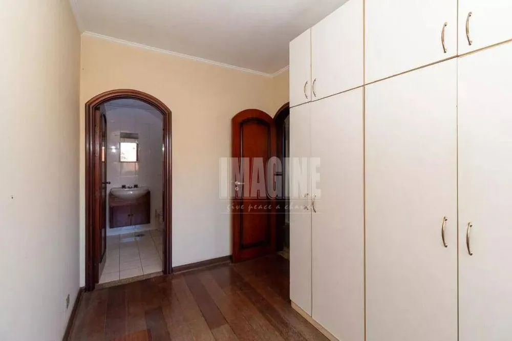Sobrado, 5 quartos, 440 m² - Foto 3
