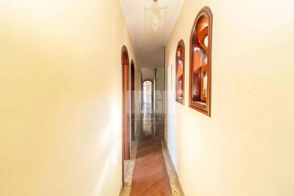 Sobrado, 5 quartos, 440 m² - Foto 2