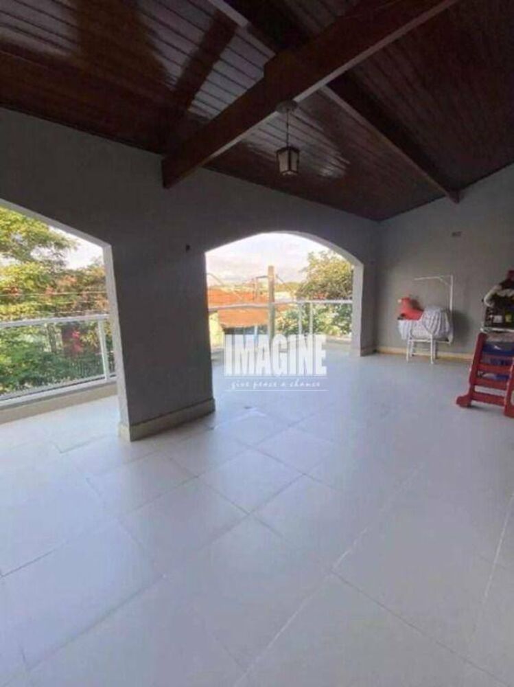 Sobrado à venda com 4 quartos, 600m² - Foto 3