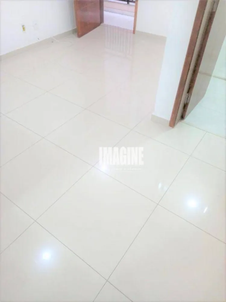 Apartamento, 2 quartos, 40 m² - Foto 2