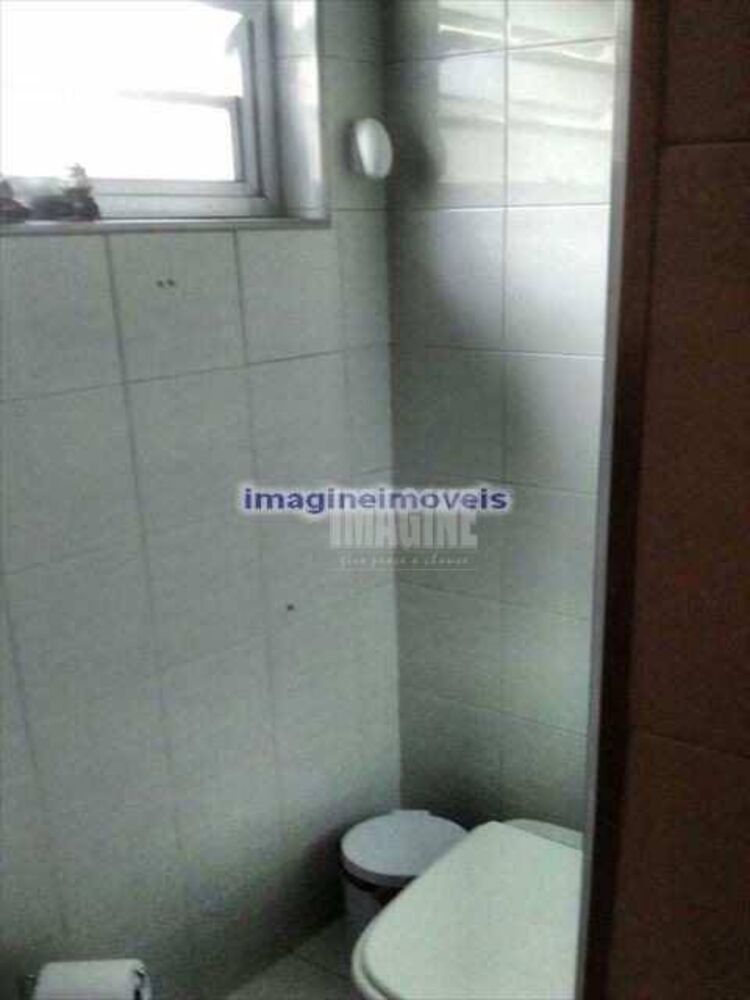 Sobrado, 3 quartos, 249 m² - Foto 1