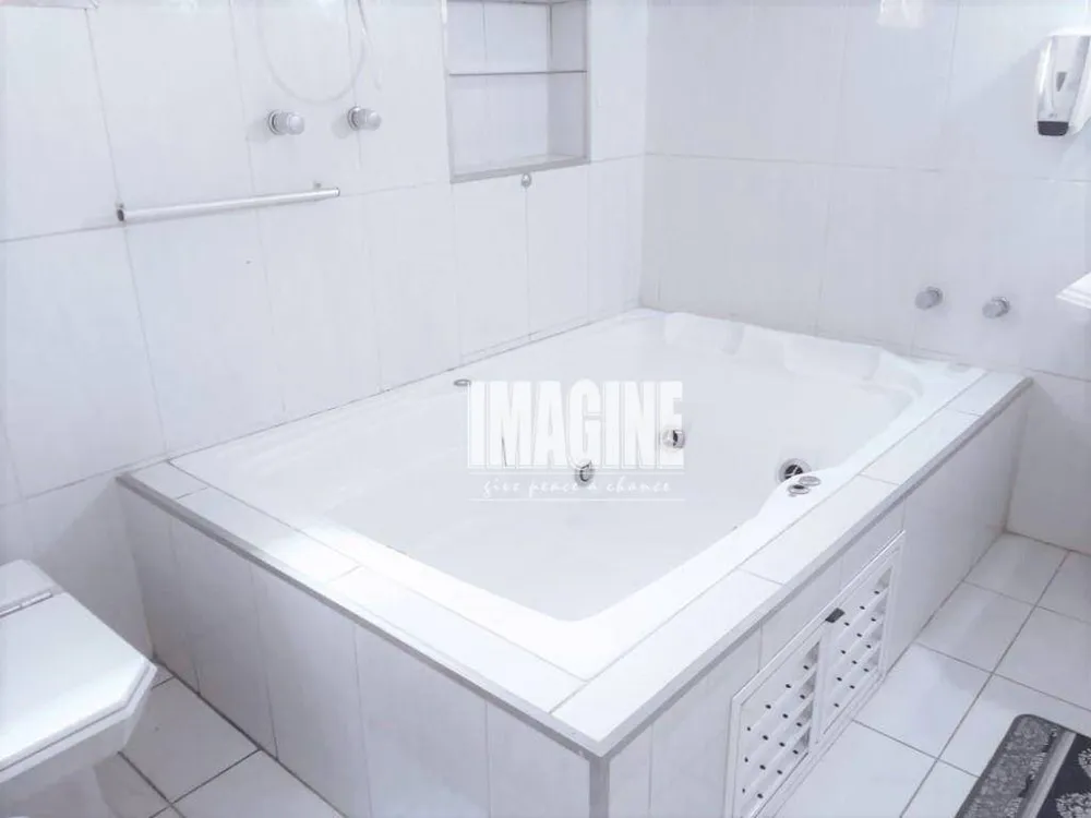 Sobrado, 6 quartos, 320 m² - Foto 11