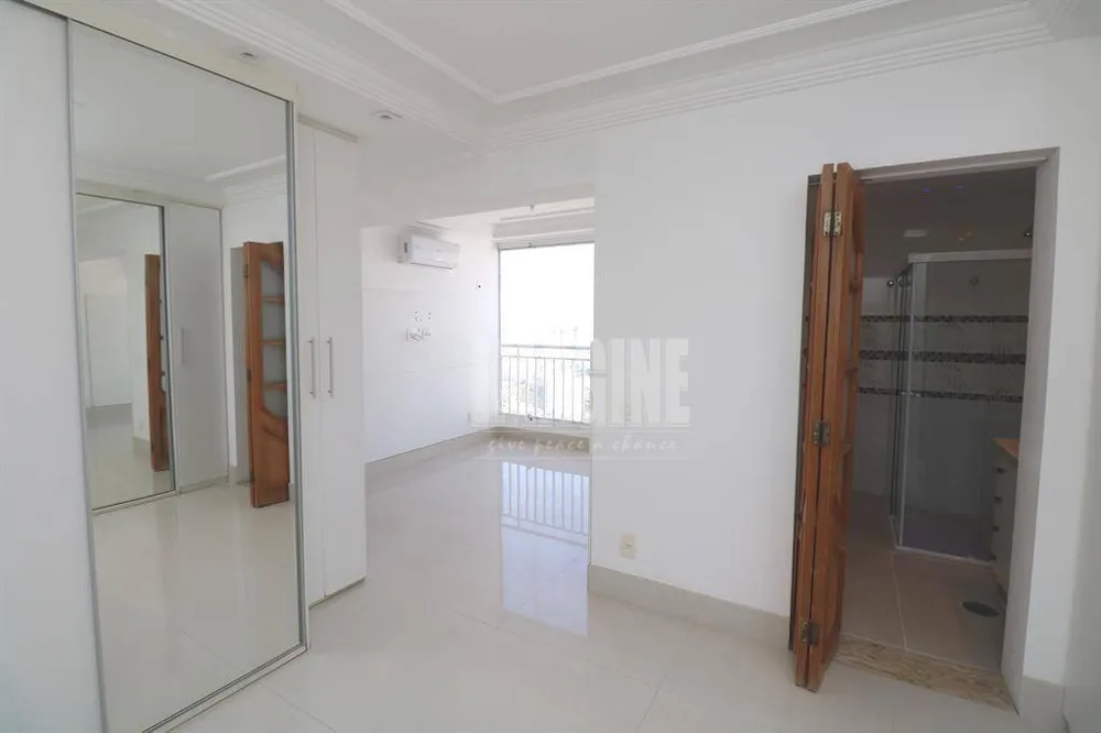 Apartamento, 3 quartos, 237 m² - Foto 2