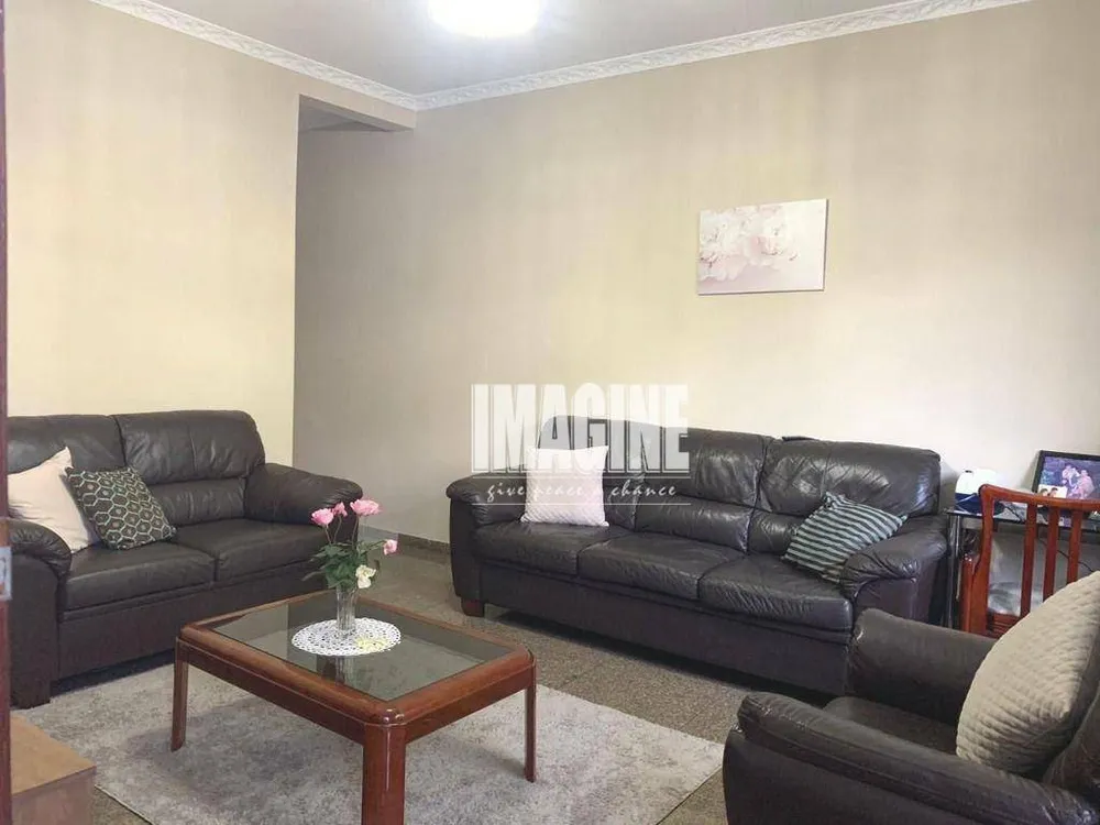 Sobrado, 3 quartos, 200 m² - Foto 1