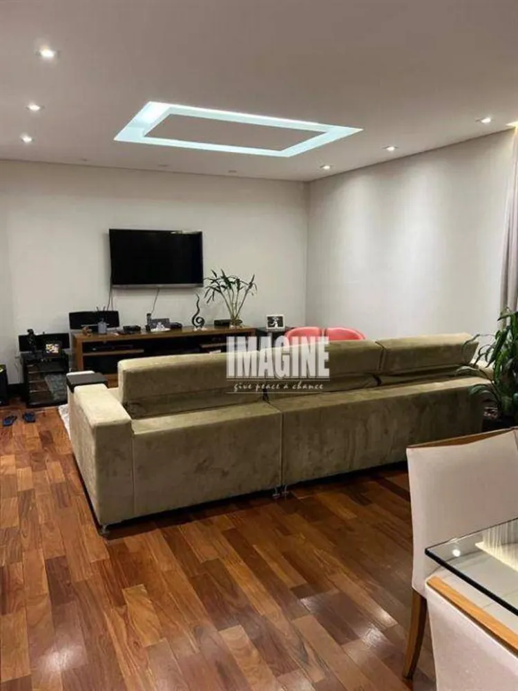 Apartamento, 4 quartos, 221 m² - Foto 1