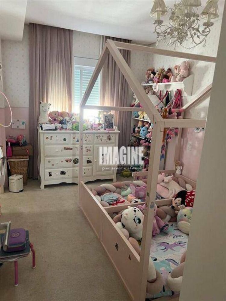 Apartamento, 4 quartos, 221 m² - Foto 1