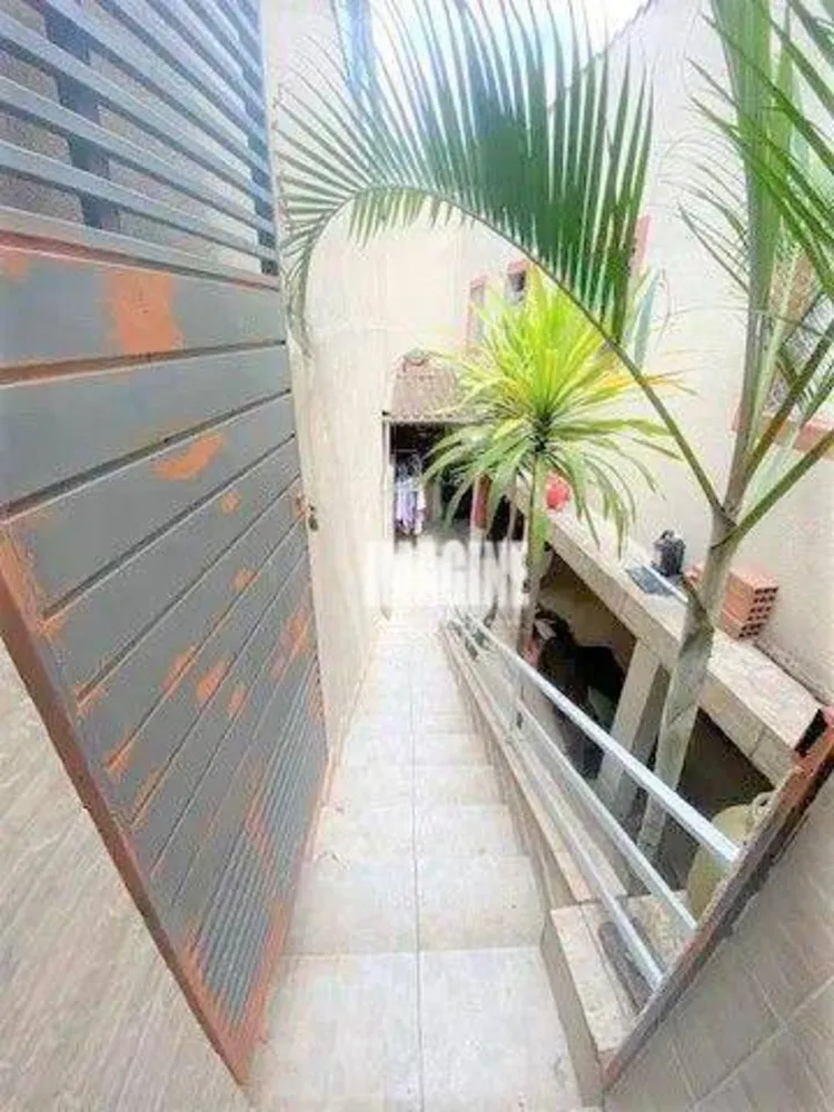 Casa, 3 quartos, 200 m² - Foto 2